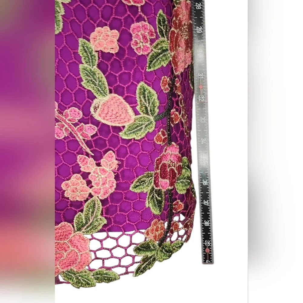 Badgley Mischka Floral Lace Sheath Dress, Womens 4 - Picture 9 of 9